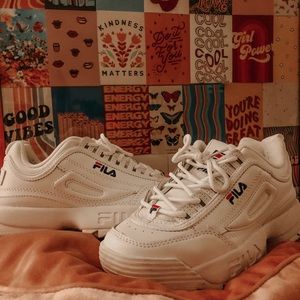 Fila disruptor sneakers!!!⚡️⚡️⚡️
